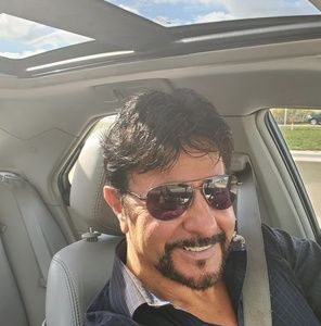 Meet your Posher, Joe